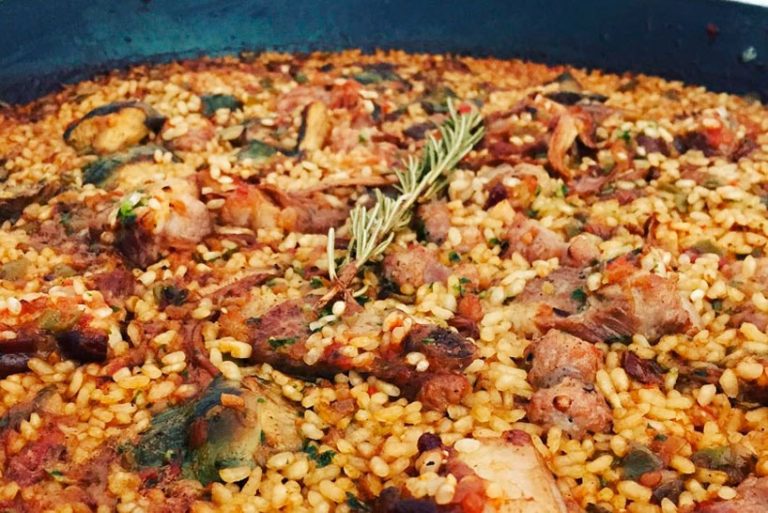 Paella with Pork and Chorizo Paella for meatlovers